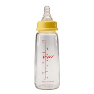 Pigeon Glass Feeding Bottle – 200ml Clear Baby Milk Feeder